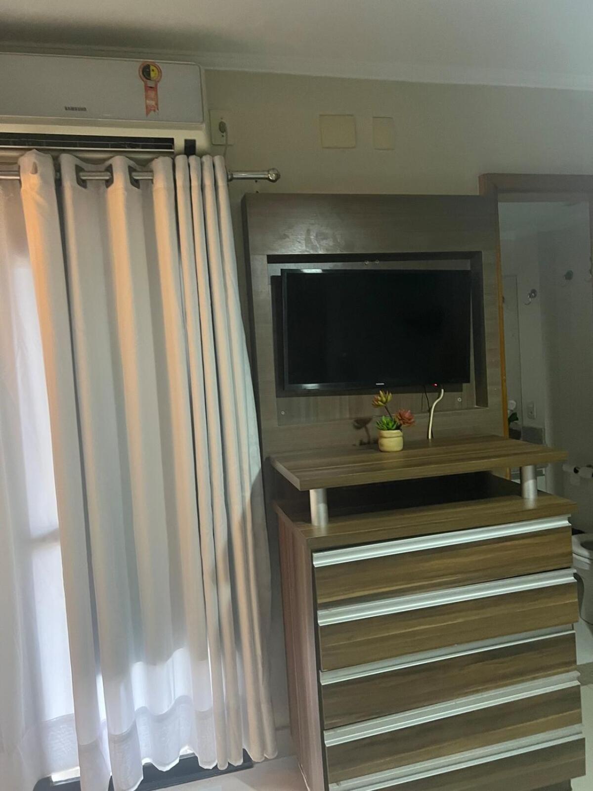 Elegancia & Conforto Flat Mobiliado Goiania Bagian luar foto